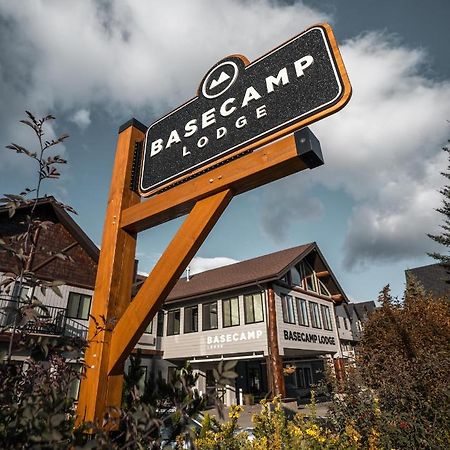 Basecamp Lodge Canmore Exterior photo